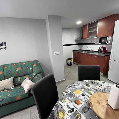 Apartamentos Full Equipped Ельче Екстер'єр фото