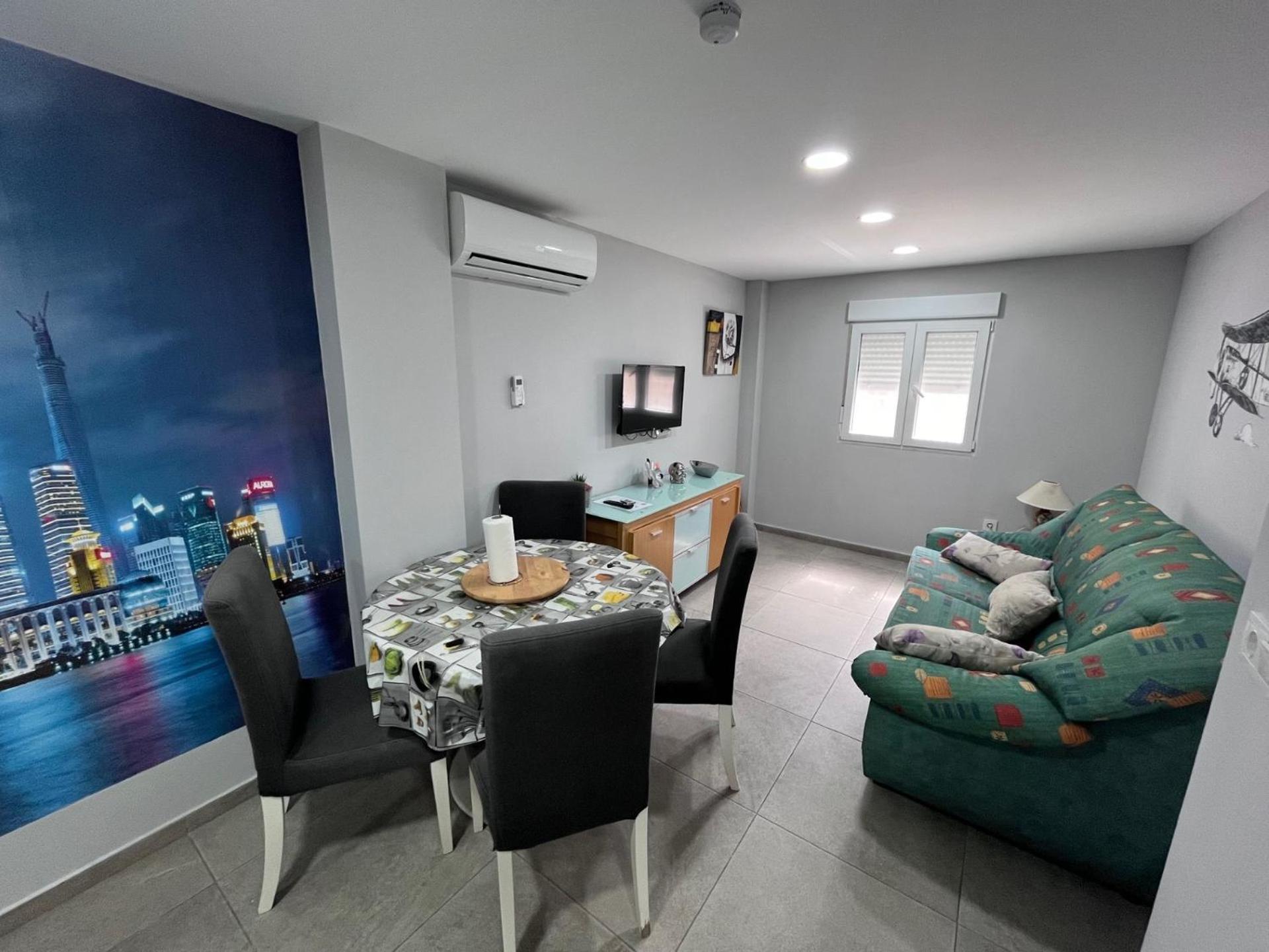 Apartamentos Full Equipped Ельче Екстер'єр фото
