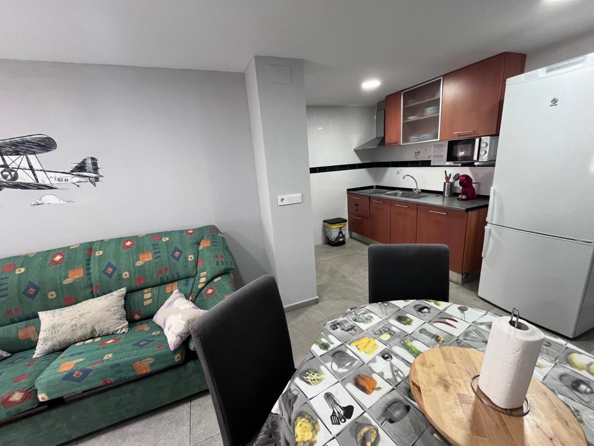 Apartamentos Full Equipped Ельче Екстер'єр фото