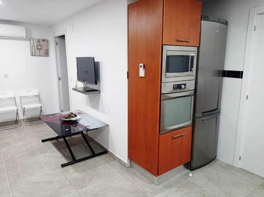 Apartamentos Full Equipped Ельче Екстер'єр фото